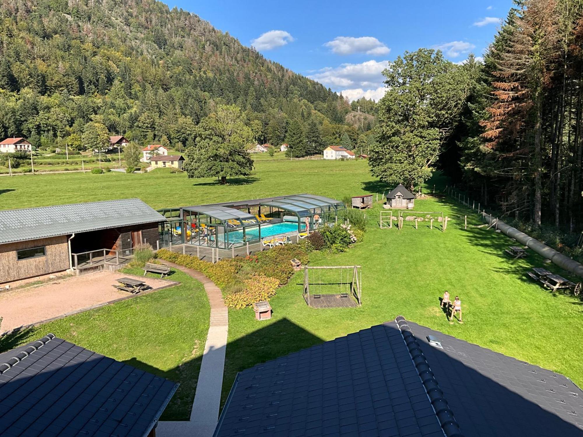 Gite Roche Des Ducs Avec Piscine Toute L'Annee, Spa, Sauna, Hammam Rochesson Exteriör bild